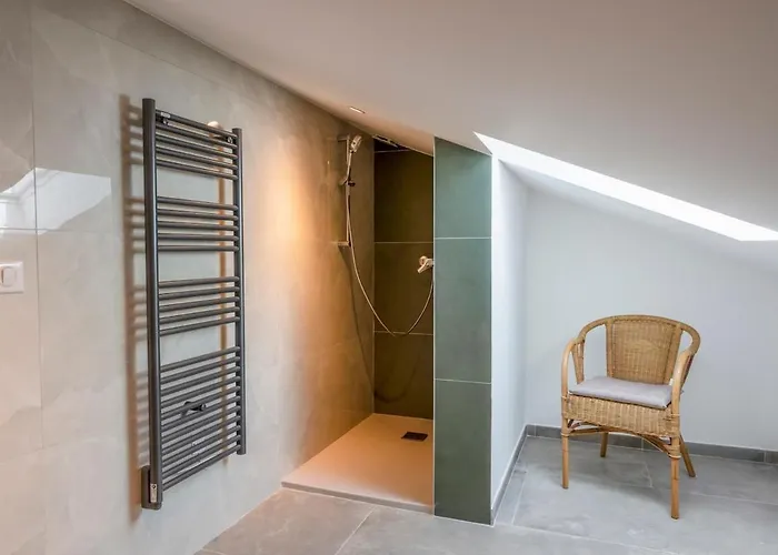 Semesterbostad Noscia Nivaledda - Stone House, With Pool